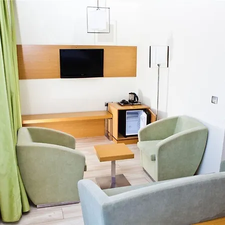 Hotel Port 3*