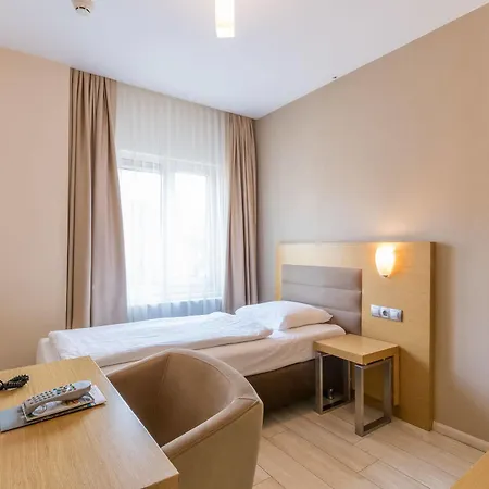 Port Hotel